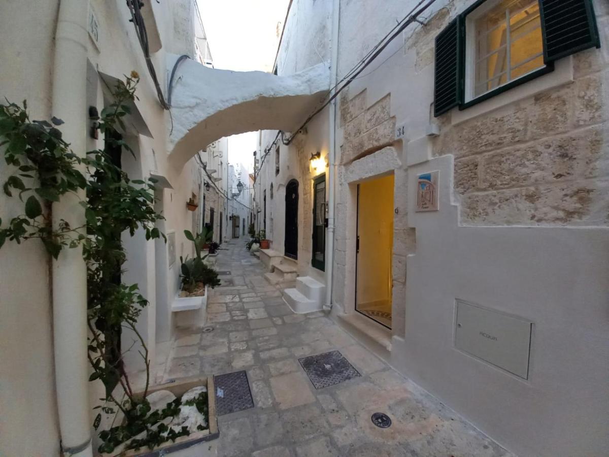Ca Sotto L'Arco Bed & Breakfast Остуни Екстериор снимка