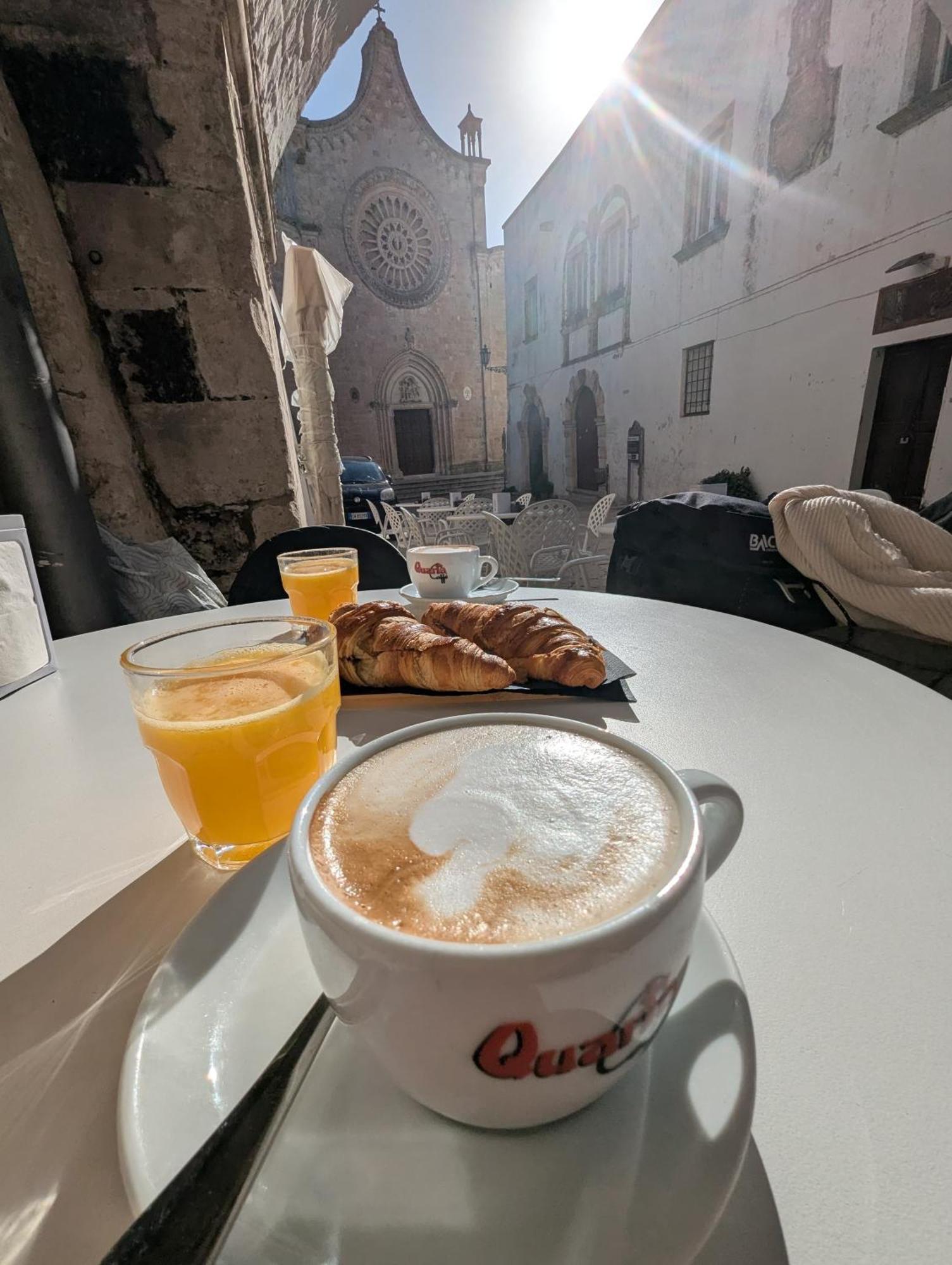 Ca Sotto L'Arco Bed & Breakfast Остуни Екстериор снимка